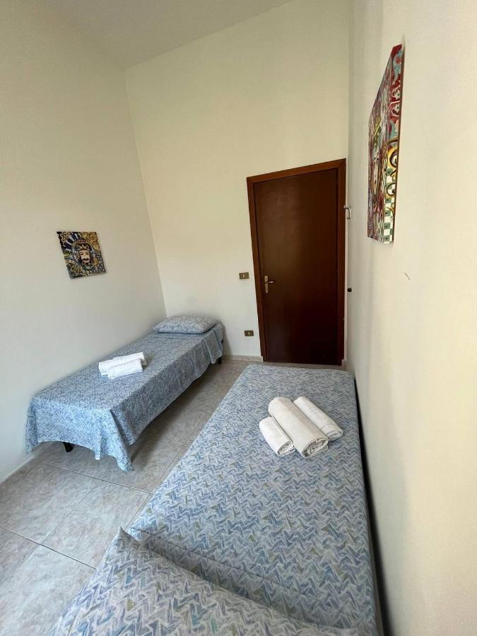 Al Cortile Di Maqueda Apartment Palermo Exterior foto