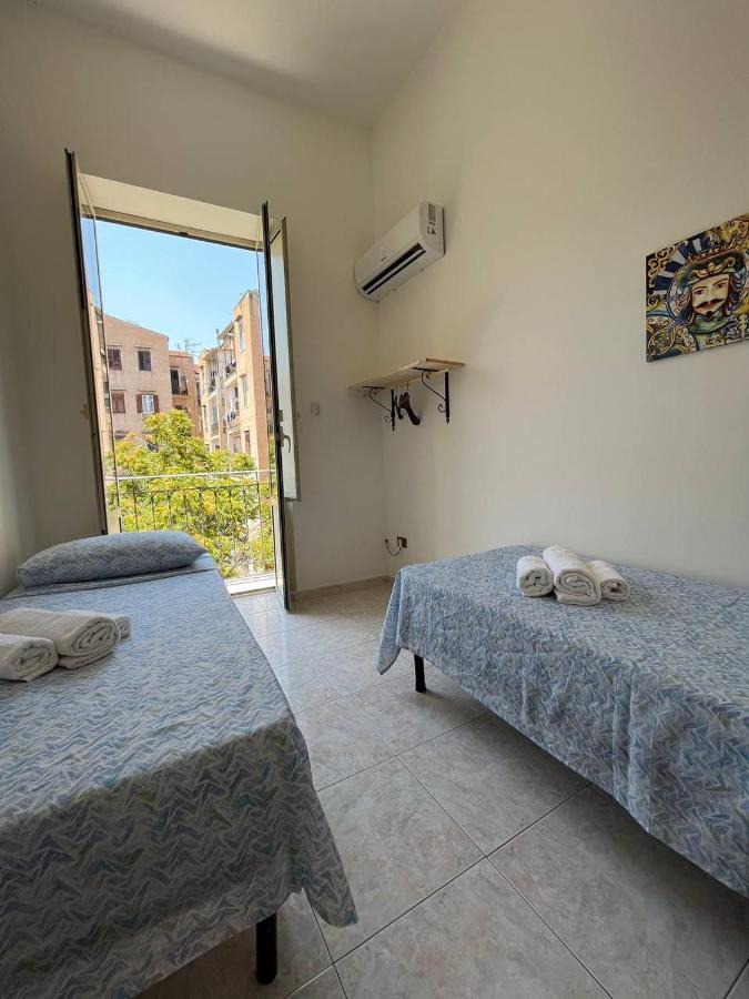 Al Cortile Di Maqueda Apartment Palermo Exterior foto