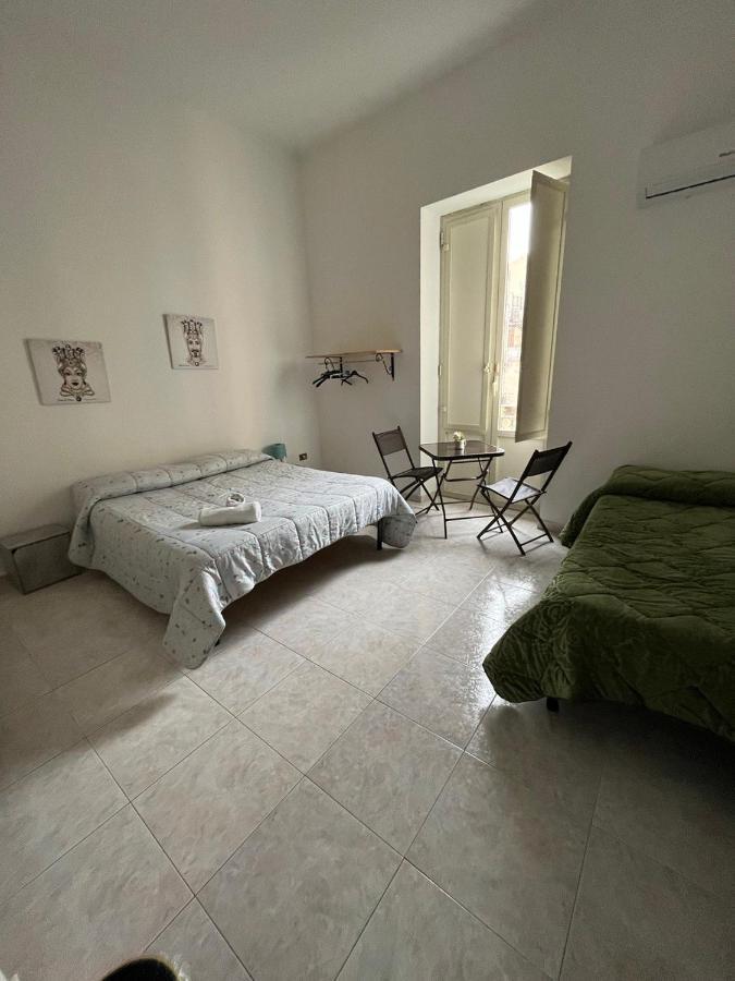 Al Cortile Di Maqueda Apartment Palermo Exterior foto