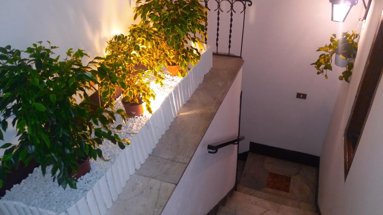 Al Cortile Di Maqueda Apartment Palermo Exterior foto